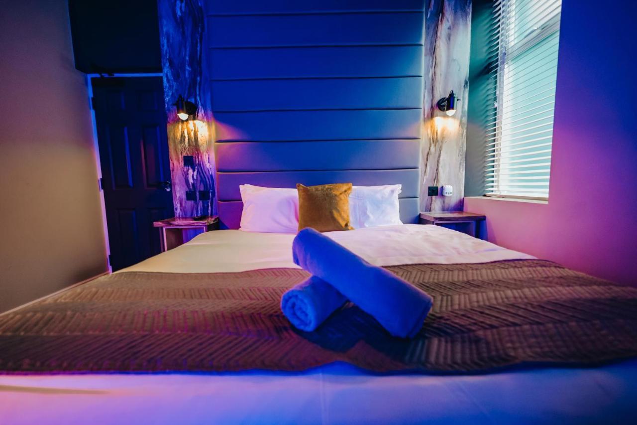 Breeze Blackpool Luxury Suites 외부 사진