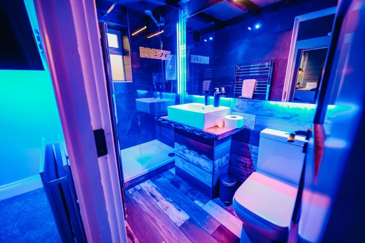 Breeze Blackpool Luxury Suites 외부 사진